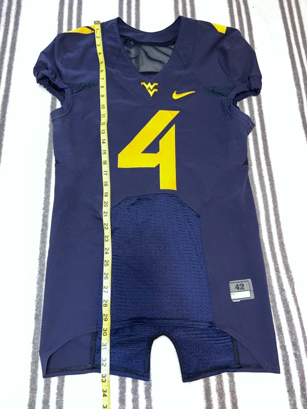 Nike West Virginia Mountaineers Player Issued Football Jersey Blue #4 WVU 42 L - Picture 8 of 14